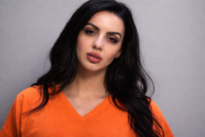 Brasileira é detida em Miami durante operação contra exploração sexual