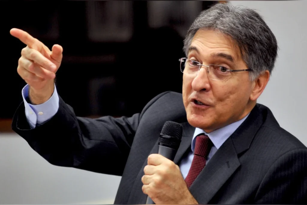 Fantasma da gestão Pimentel trava definição do PT para o governo de Minas em 2026