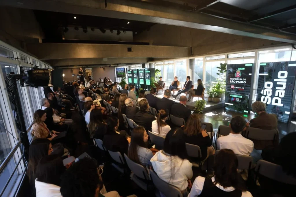 Parceria entre setores público e privado domina debate sobre oportunidades em São Paulo