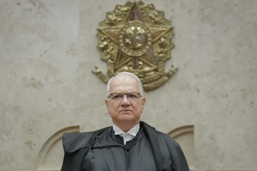 STF marca para 26 de agosto retomada do julgamento sobre sucessão no governo do Rio