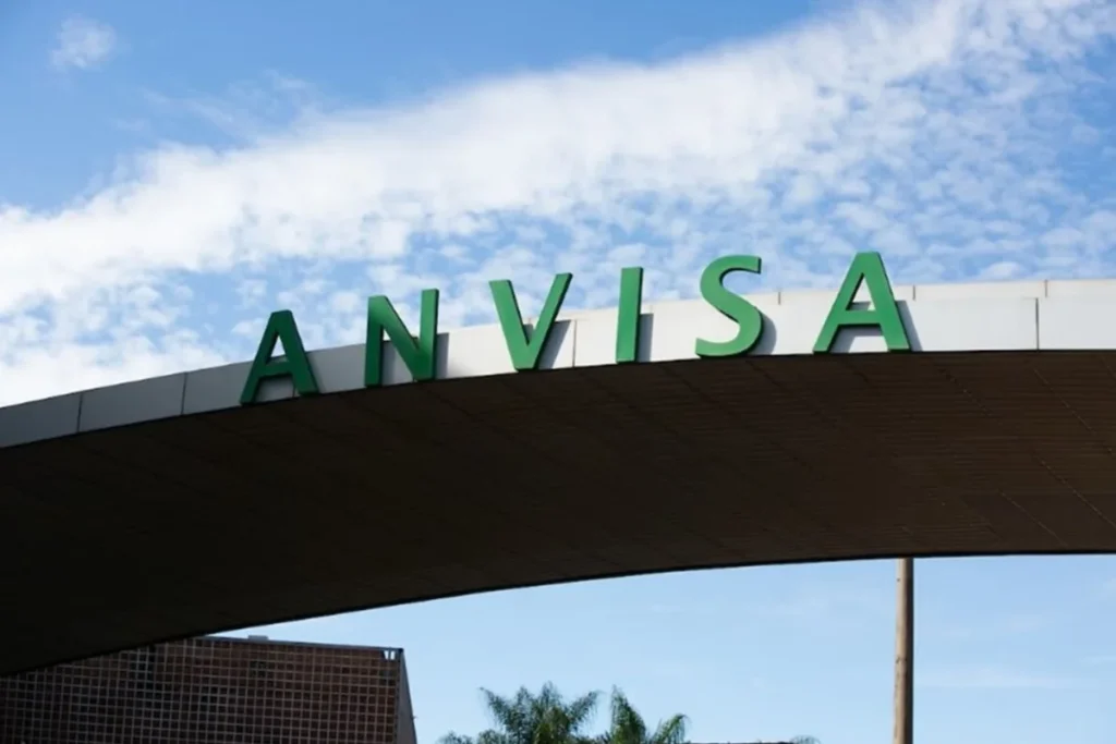 Anvisa determina apreensão de todos os lotes de Limpash Premium e Zero Mofo