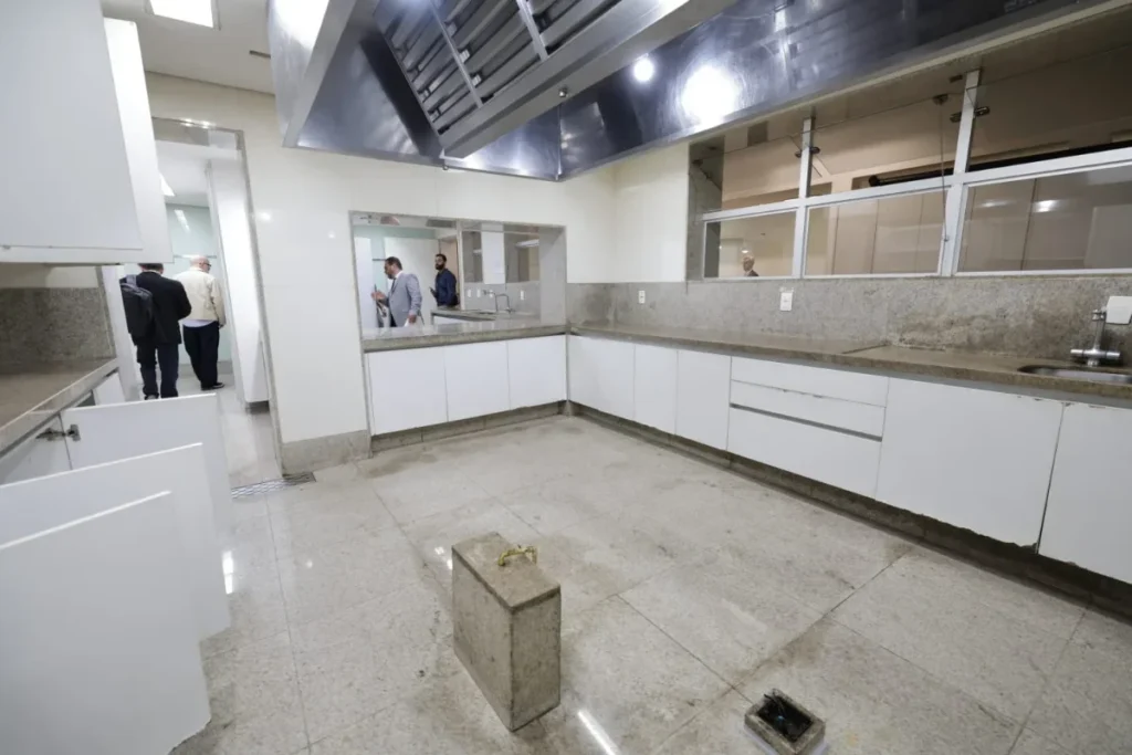Deputada aciona PF para investigar desaparecimento de acervo do Palácio das Mangabeiras