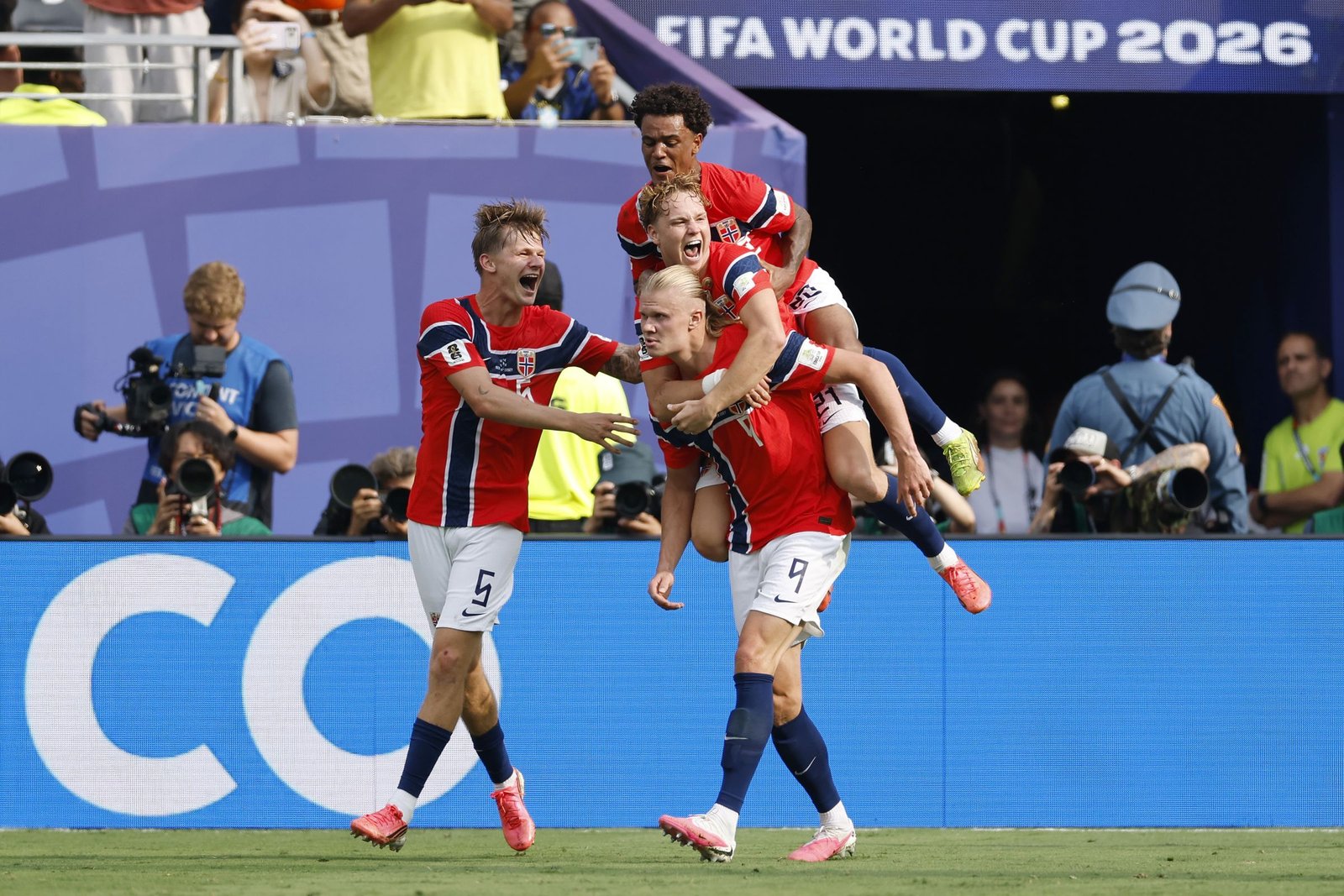 Surto de resfriados atinge seleção da Noruega às vésperas do duelo contra a Inglaterra - Imagem do artigo original
