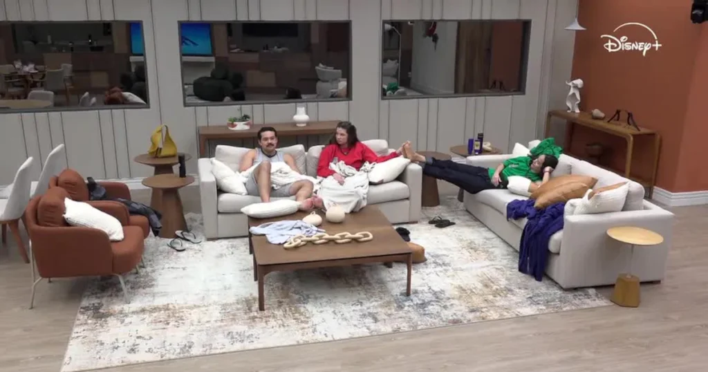 Participantes relembram brigas e estratégias na reta final da Casa do Patrão