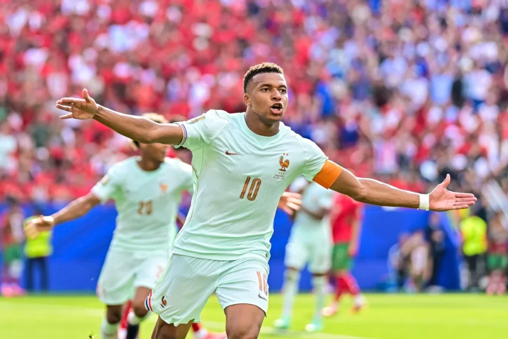 França e Espanha fazem semifinal da Copa do Mundo em Dallas neste 14 de julho