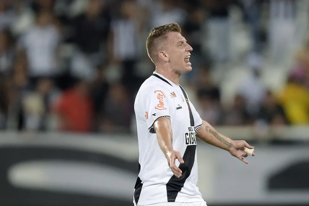 Maxi López ameaça agredir o youtuber IShowSpeed em vídeo que viraliza