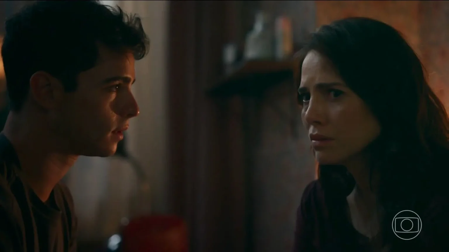 Dora e André se reencontram em capítulo de 15/7 de “Quem Ama Cuida”, já disponível no Gshow