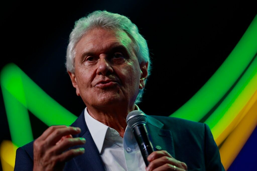 Caiado atribui a Lula e Flávio Bolsonaro culpa por tarifa extra de 25% dos EUA