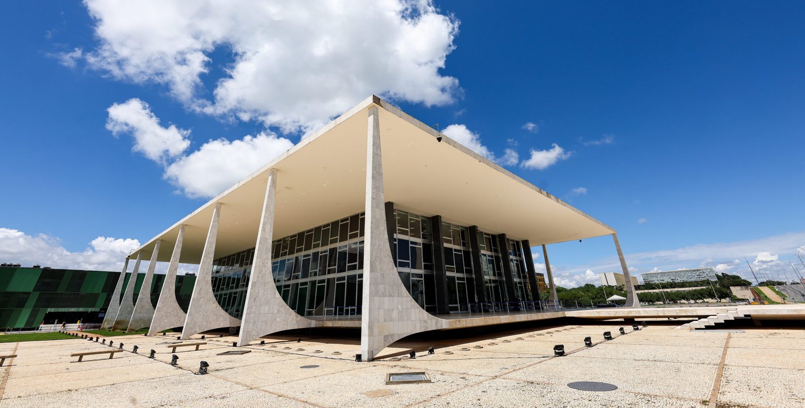 STF volta do recesso com julgamentos sensíveis e pressão por Código de Ética interno - Imagem do artigo original