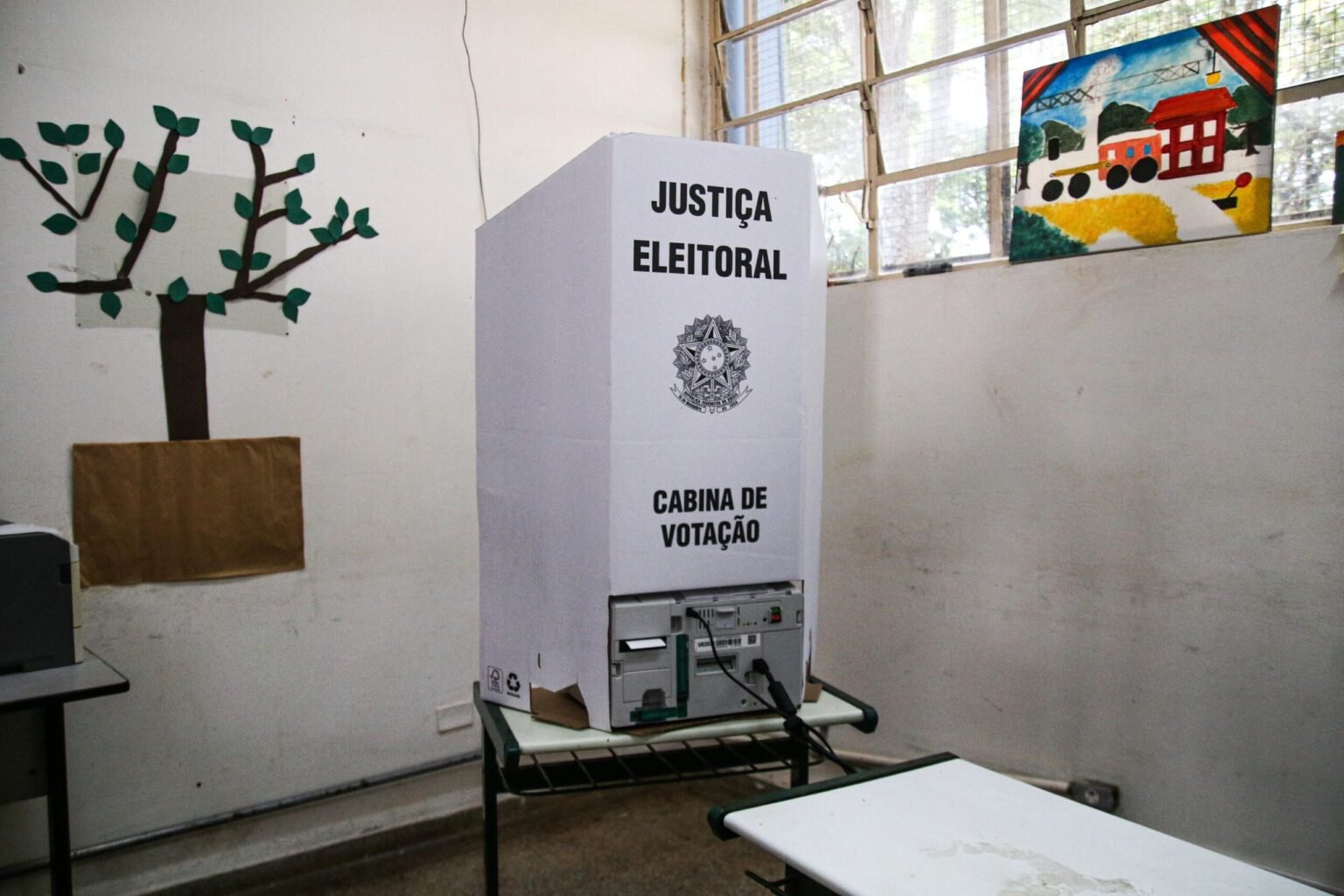Prazo para tirar ou regularizar título de eleitor terminou; eleitores fora do cadastro não votam em 2026