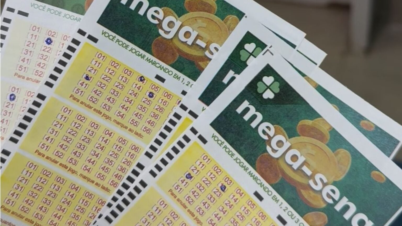 Mega-Sena 3042: 82 apostas do Piauí levam até R$ 4,2 mil; bolão de Fortaleza fatura R$ 164 milhões