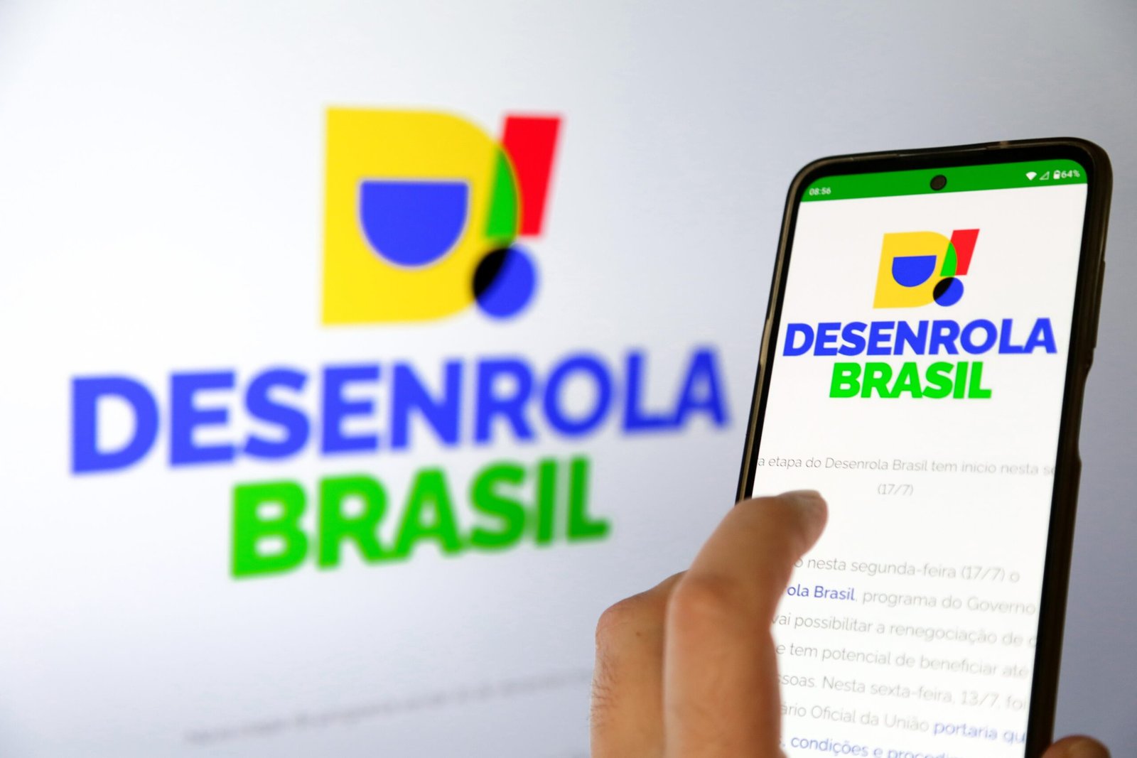 Desenrola Adimplentes entra em operação e amplia crédito com juros reduzidos para informais e beneficiários do Fies - Imagem do artigo