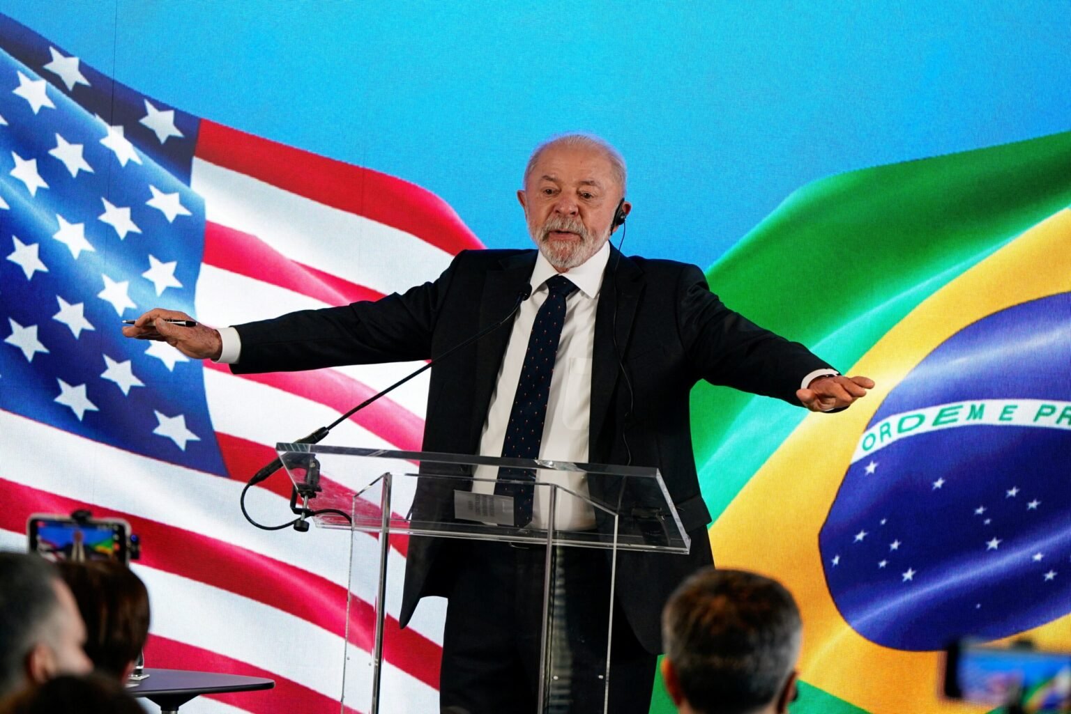 EUA topam conversar na OMC, mas congelam debate sobre tarifaço contra o Brasil
