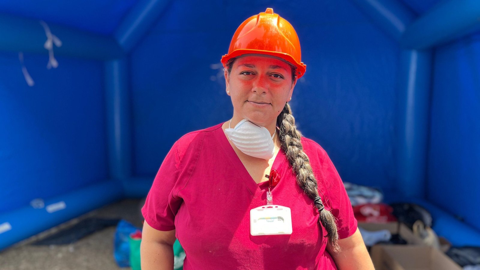 Voluntária descreve drama em escola de Cali após terremoto: “A melhor amiga da minha filha morreu nos meus braços” - Imagem do artigo