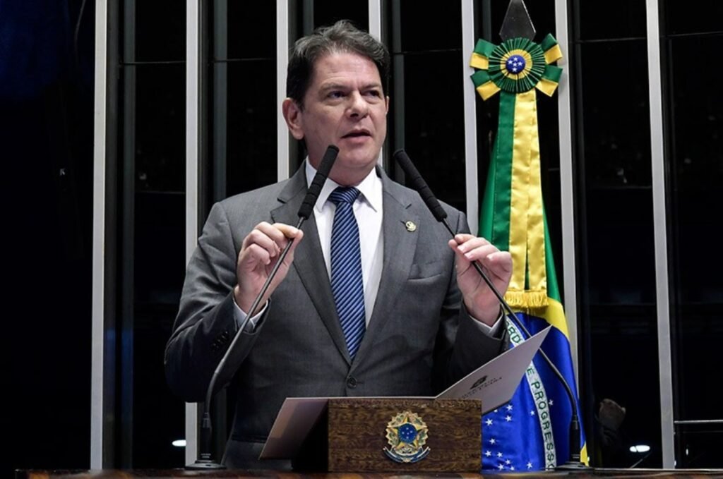Cid Gomes informa patrimônio de R$ 1,5 milhão ao TSE e registra leve queda em relação a 2018