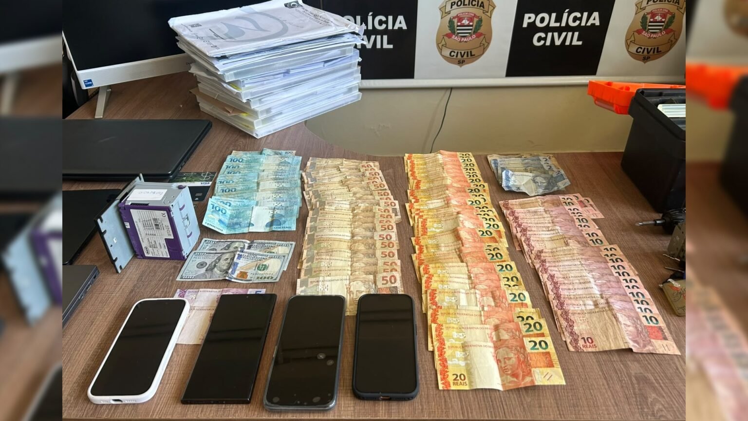 Operação Jackpot mira lavagem de dinheiro e congela R$ 10 milhões em bens de luxo no interior