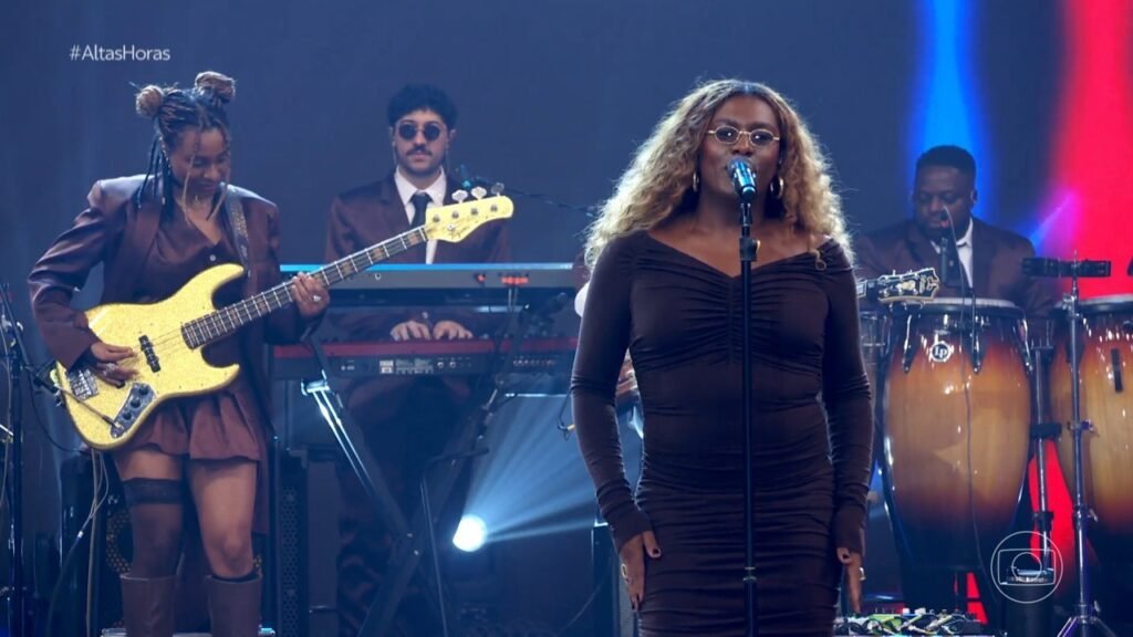 Agenda cultural: Liniker, Carminho e musical junino lideram a semana no Rio