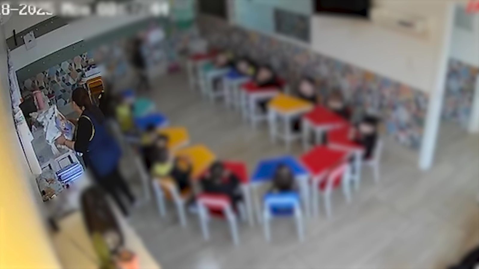 Justiça mantém pena de mais de 9 anos para professora que feriu crianças com pilha de livros em Caxias do Sul - Imagem do artigo