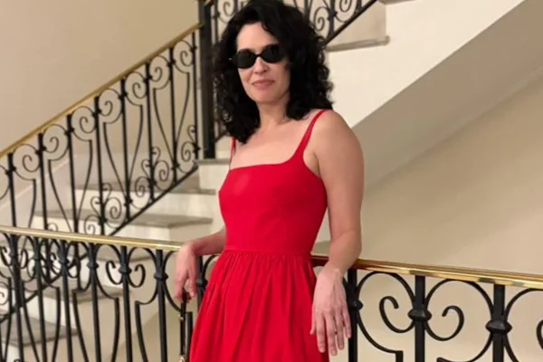 Maria Flor lança alerta sobre efeitos das redes sociais na saúde mental de adolescentes - Imagem do artigo original