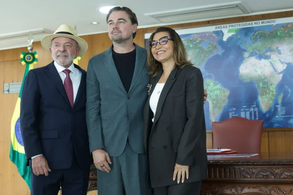 Em Brasília, Leonardo DiCaprio debate Amazônia e empregos verdes com Lula e Janja - Imagem do artigo original