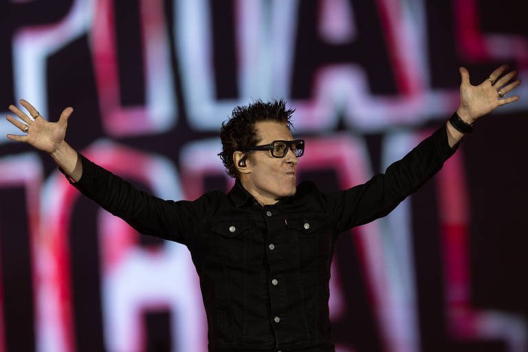 Microfone falha, mas Capital Inicial e Dado Villa-Lobos incendiam o Palco Sunset no Rock in Rio - Imagem do artigo original