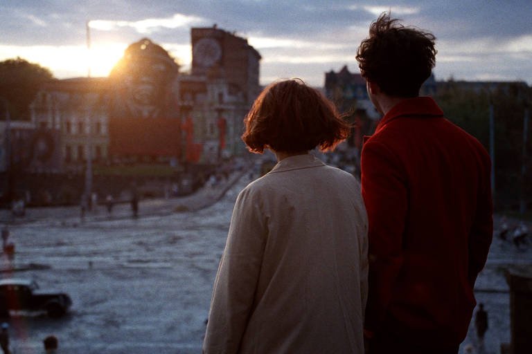 Política domina Festival de Veneza e Leão de Ouro vai para “Woman Unknown” - Imagem do artigo original