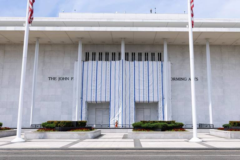 Kennedy Center pode fechar as portas nesta terça após rombo milionário e impasse com Trump - Imagem do artigo original